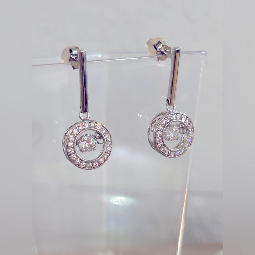 CZ Sterling silver circle drop earrings with shimmering center stone- NWT
